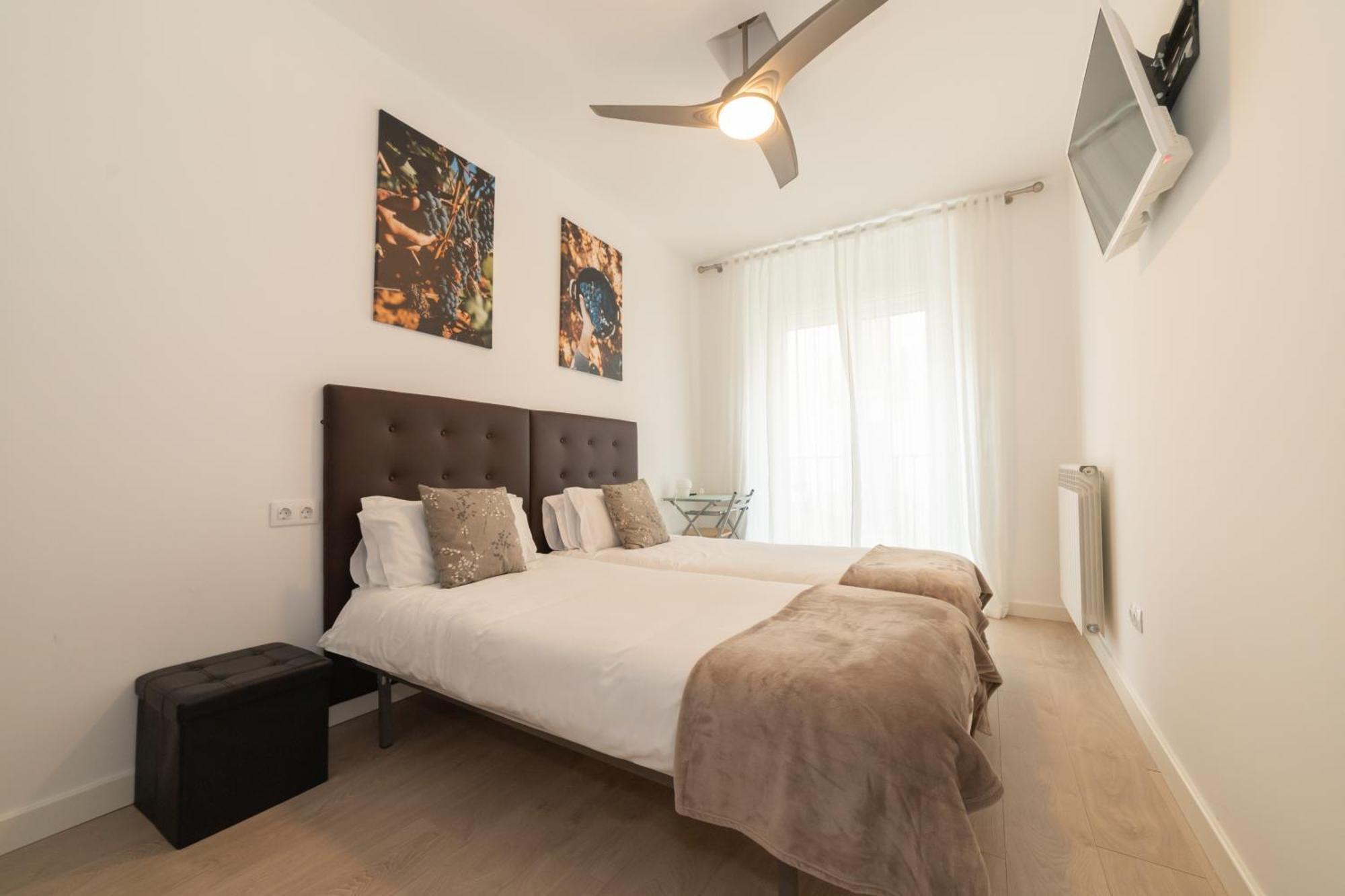 Hostal Puente De Hierro Logroño Quarto foto