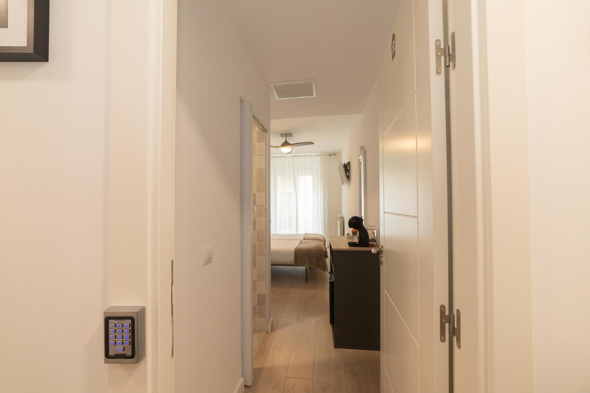 Hostal Puente De Hierro Logroño Quarto foto